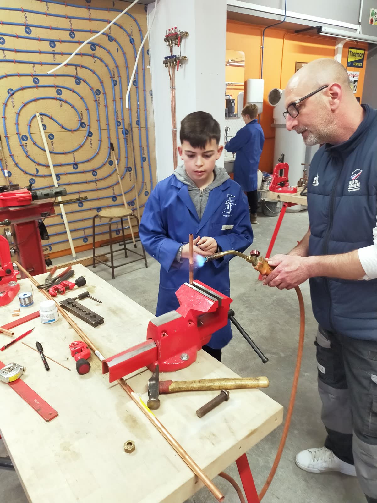 Atelier plomberie au CFA Bâtiment